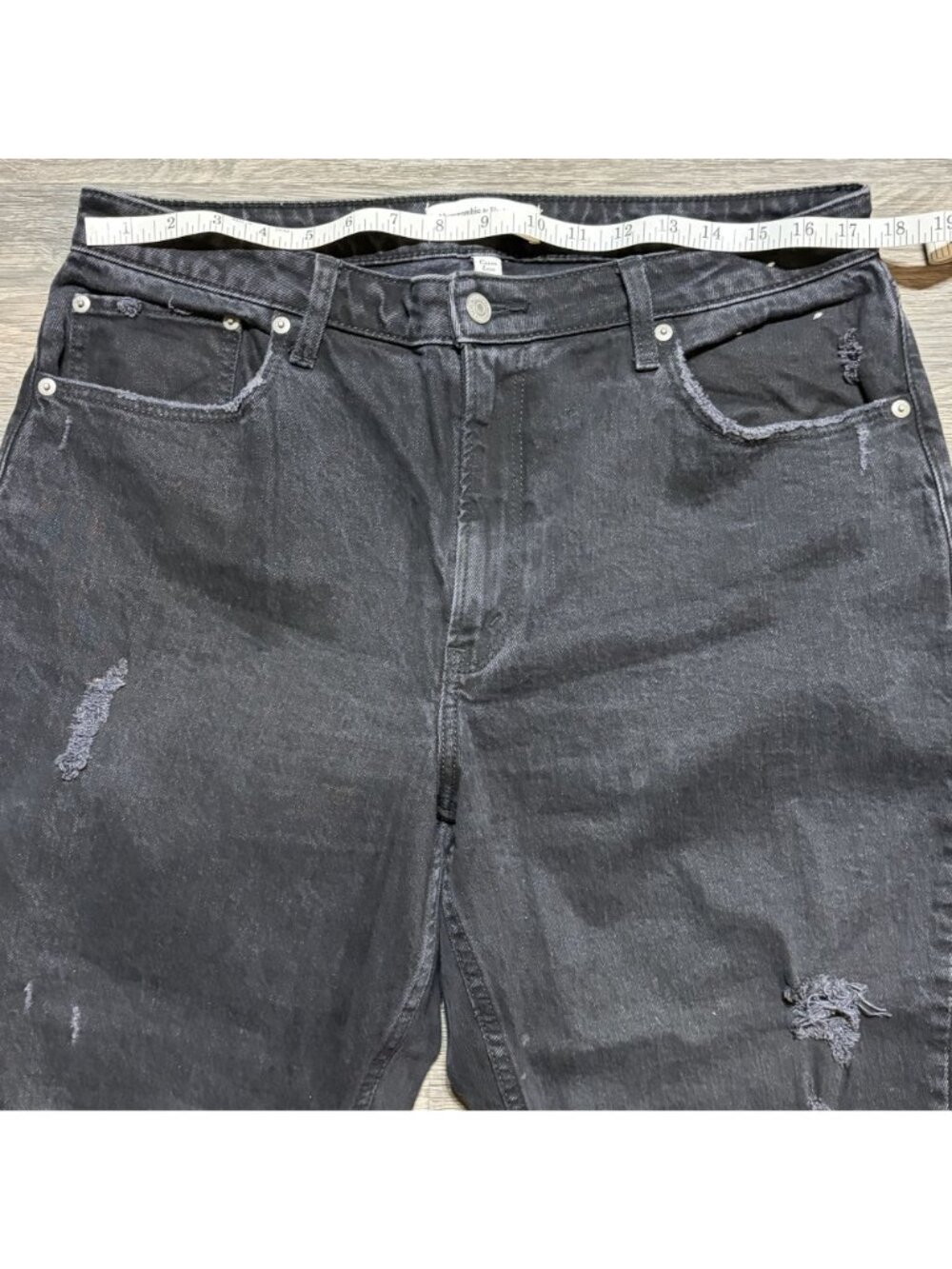 Abercrombie & Fitch Mom Curve Love High Rise Jeans 32 14 Black Distressed Frayed - Picture 4 of 9